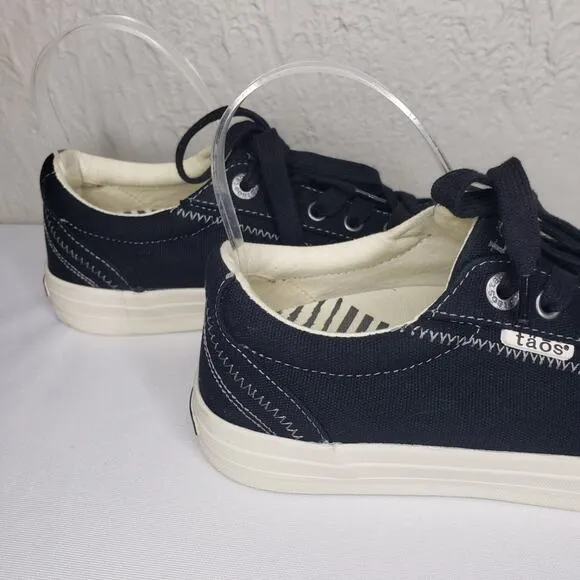Taos Plim Soul Sneaker Womens Size 8 Black Canvas Low Comfy Walking Shoes