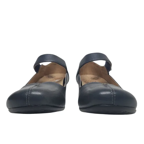 Taos Samba Mary Jane Pumps Navy 12195 Size 6