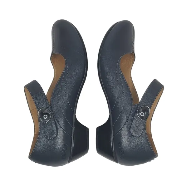Taos Samba Mary Jane Pumps Navy 12195 Size 6