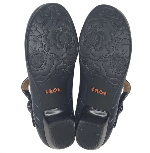 Taos Samba Mary Jane Pumps Navy 12195 Size 6