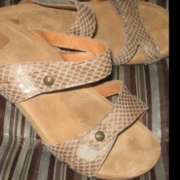 ❤️TAOS SNAKE EMBOSSED LEATHER Adjustable Strap Sandals Slides Shoes 41 / 10-10.5