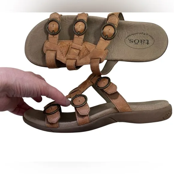 Taos Womens Good Times Tan Buckles Slip On Leather Slide Sandals Shoes