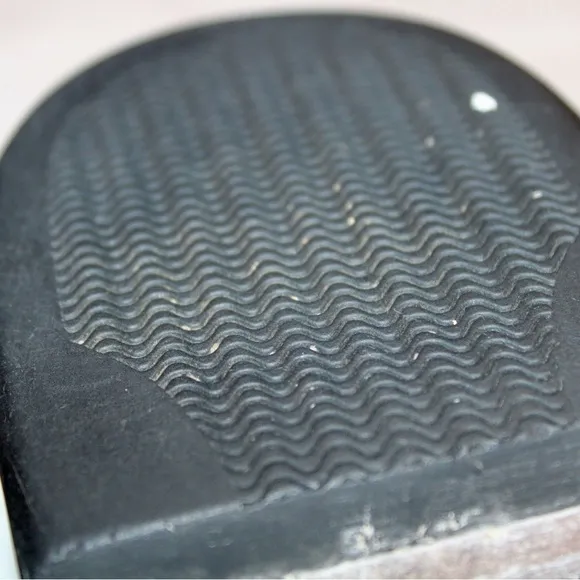 Task handmade buffalo hide.  Very comfortable and long lasting shoe.…‌‌