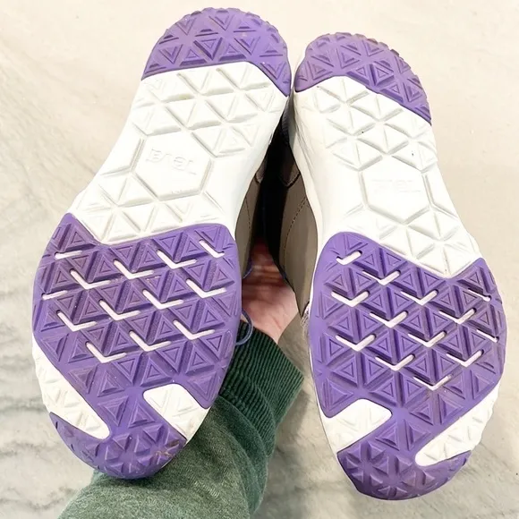 TEVA Arrowood Mid Waterproof Hiking Shoes Purple Gray 6 Like New