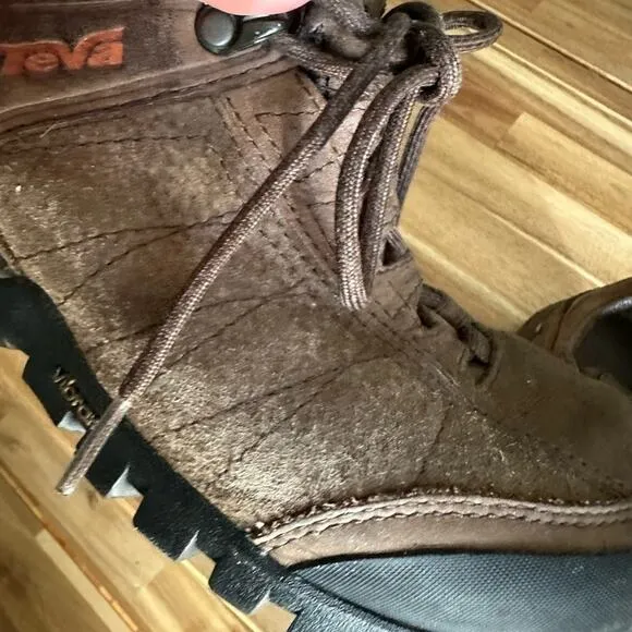 Teva Riva Event Hiking Trail Shoes Leather Waterproof Vibram Size 7