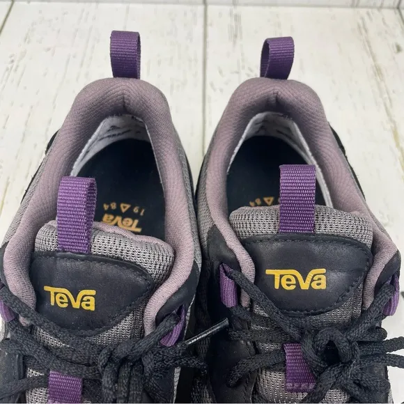 Teva Women’s Ridgeview Low Waterproof Hiking Shoes