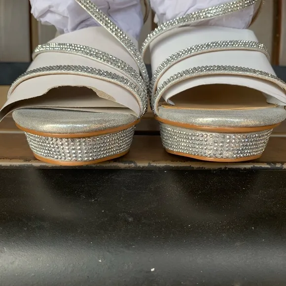 Thalia Sodi Strappy Sunnie Silver Embellished Stiletto Platform Heels Size 10M