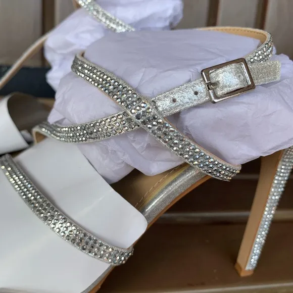 Thalia Sodi Strappy Sunnie Silver Embellished Stiletto Platform Heels Size 10M