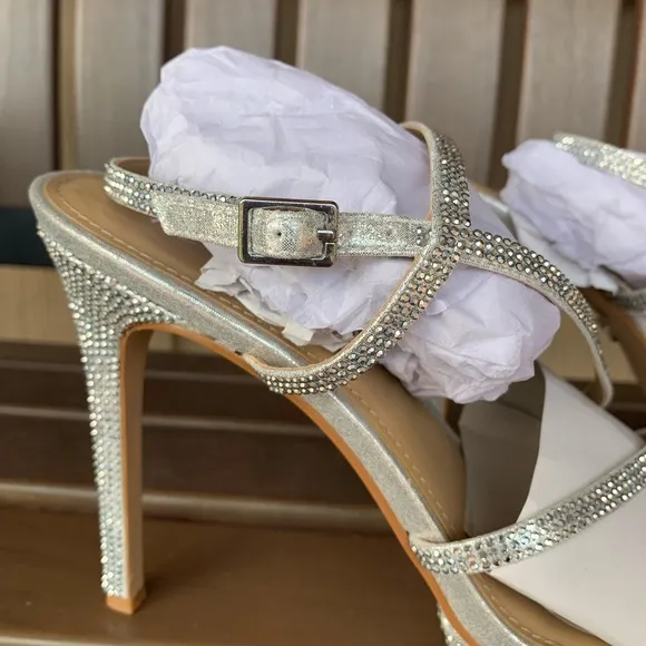 Thalia Sodi Strappy Sunnie Silver Embellished Stiletto Platform Heels Size 10M