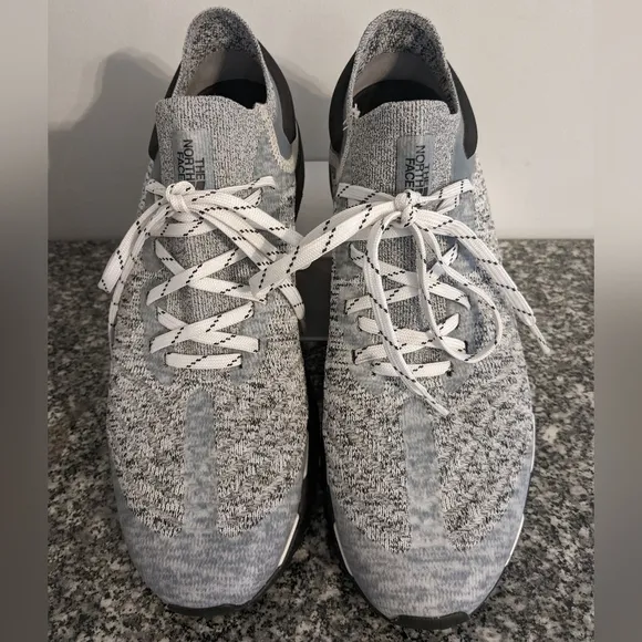 The North Face‎ Men's Vection Escape Knit Hiking Running Shoes 10.5 Grey