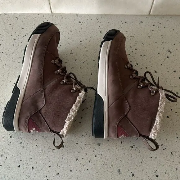 THE NORTH FACE Sierra Leather Mid Lace Waterproof Boots Performance Shoes Sz 9.5