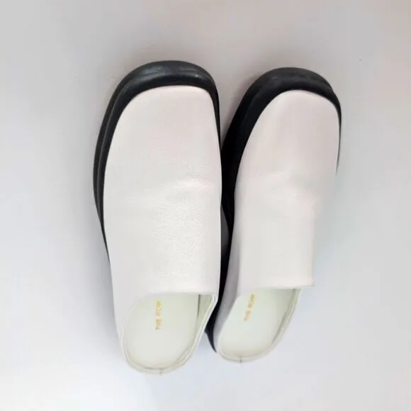 The row shoes