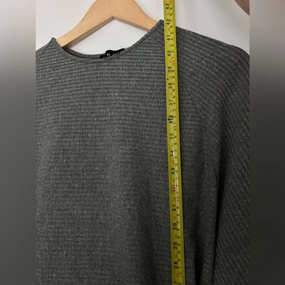 third form ribbed dress long sleeve midi batman sleeve Gray Knit jersey medium
