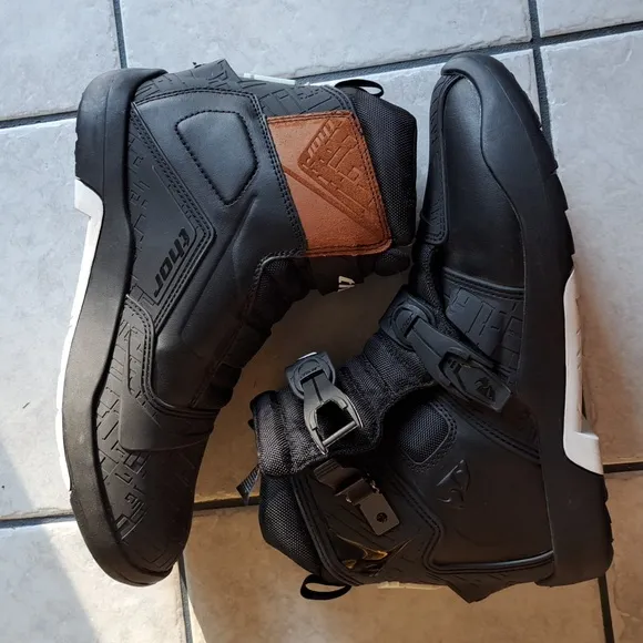 THOR Blitz LS Moto Boots  Sz. 15 Like New!