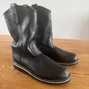 Thorogood x Indian Larry collab pull on engineer boots US 9.5