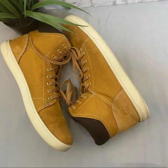 Timberland Men's Wheat Chukka Boots