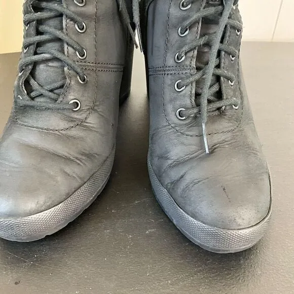 Timberland Womens Size 7.5 Camdale Field Lace Ankle Boots Black Nubuck A1KD4