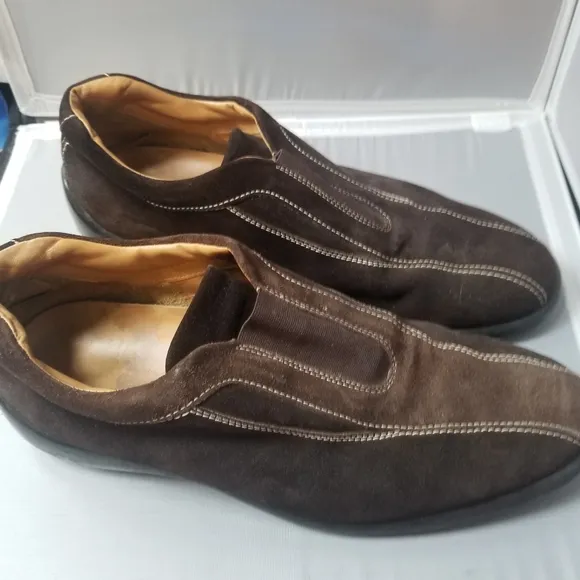Tods brown suede shoes