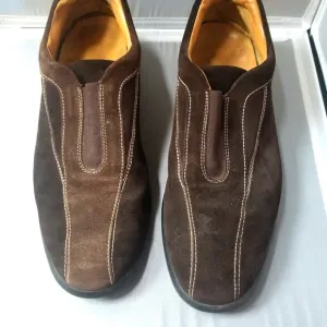 Tods brown suede shoes
