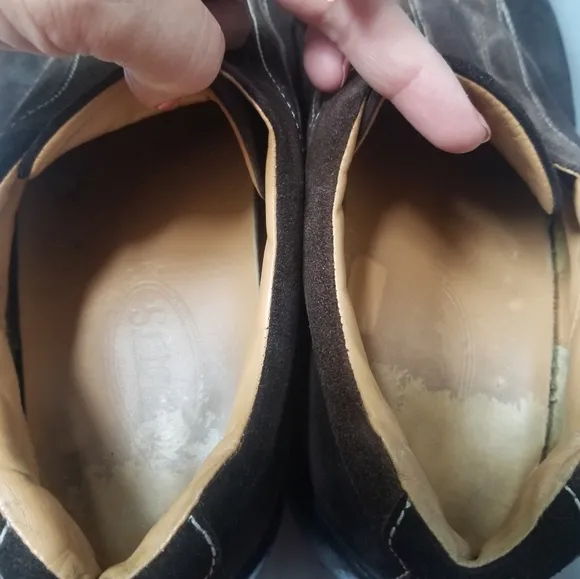 Tods brown suede shoes