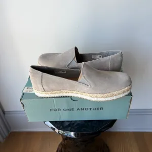 TOMS Palma Drizzle Grey Suede Slip On