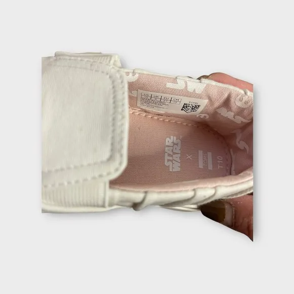 TOMS x Disney Princess Leia Shoes