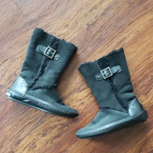 Tory Burch Black Shearling Suede Buckle Winter Boots Size 8