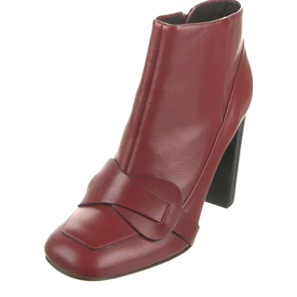 Tory Burch Burgandy Leather Ankle Boots