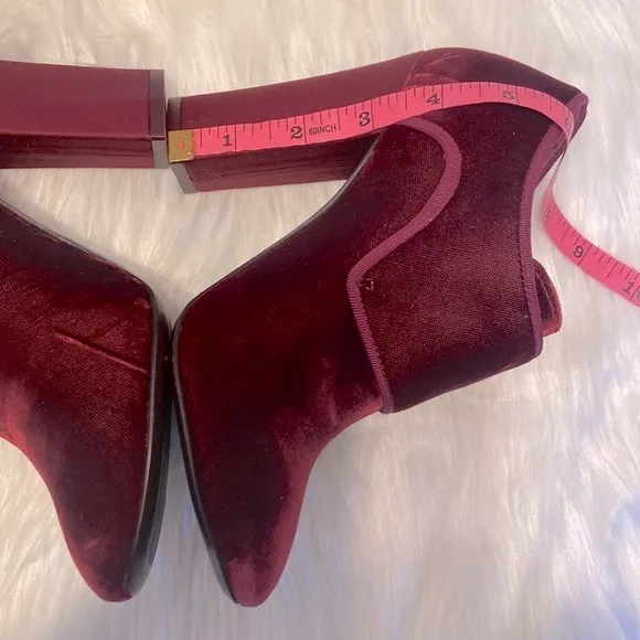 Tory Burch Carley Burgundy Velvet Ankle Boots Size 5
