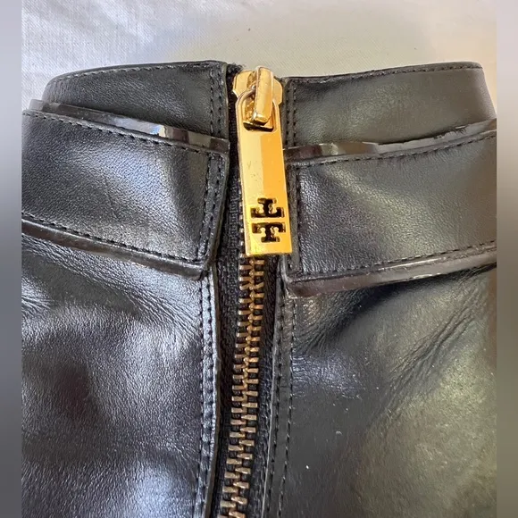 Tory Burch Genuine Leather Black High Heeled Boots Zipper Strap 9