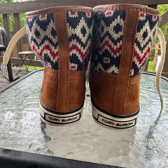 Tory Burch High Top Sneakers Aztec Print Suede Trim Lace Up Shoes 7M