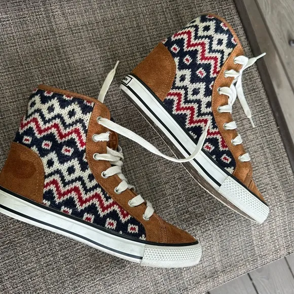 Tory Burch High Top Sneakers Aztec Print Suede Trim Lace Up Shoes 7M