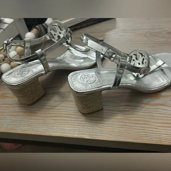 Tory Burch Silver Women's Sandals Miller Logo T-Strap