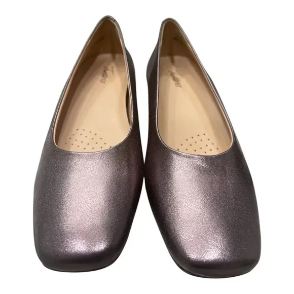Trotters Honor Pewter Women's Leather Flexible Square Toe Flat Shoes Size 10M