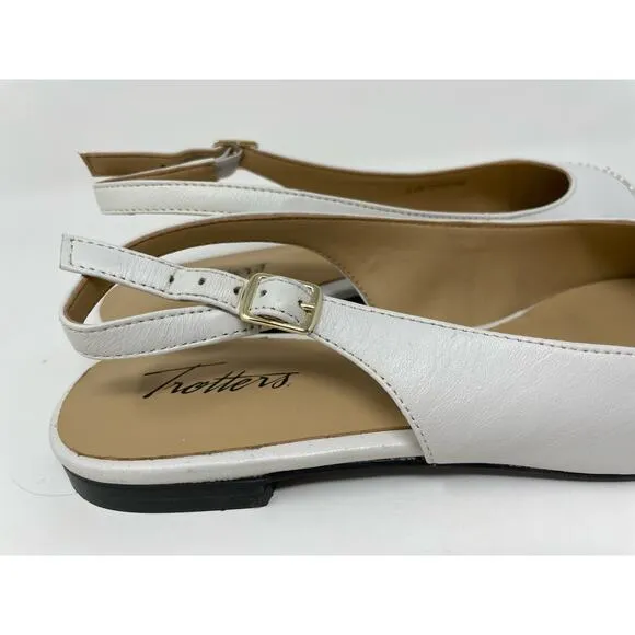 Trotters Womens Halsey Flat White Adjustable Ankle Strap Size 8.5