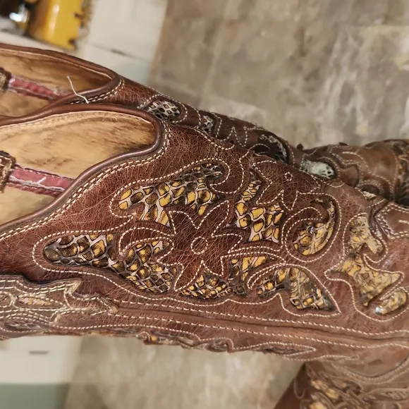 TWISTED X STEPPING OUT BOOTS