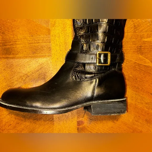 UEC nce Camuto Zennia Tall Boot with Stretch Back Sz 7.5/37.5