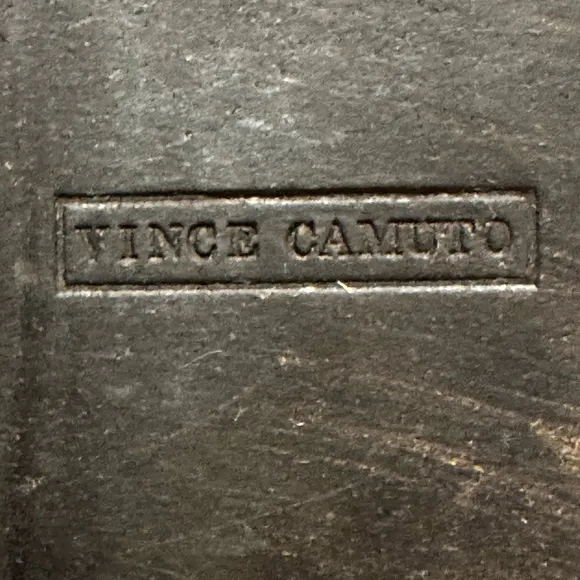 UEC nce Camuto Zennia Tall Boot with Stretch Back Sz 7.5/37.5
