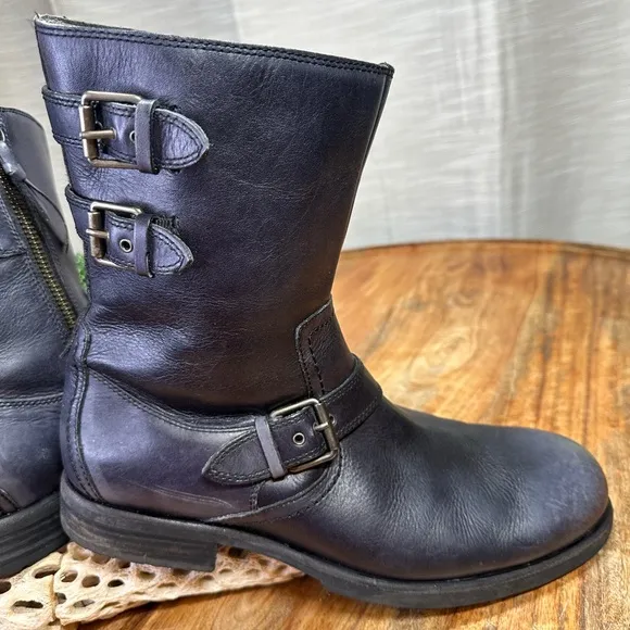 Ugg Artho Black Leather Motorcycle Boots Triple Buckle Zip Ankle Men's Size 12