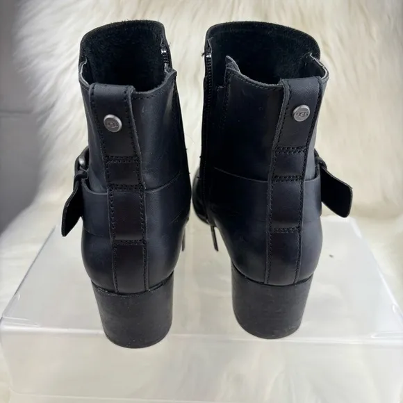 UGG ATWOOD LEATHER MOTORCYCLE BOOTS HEELS BUCKLE SIZE 7 W