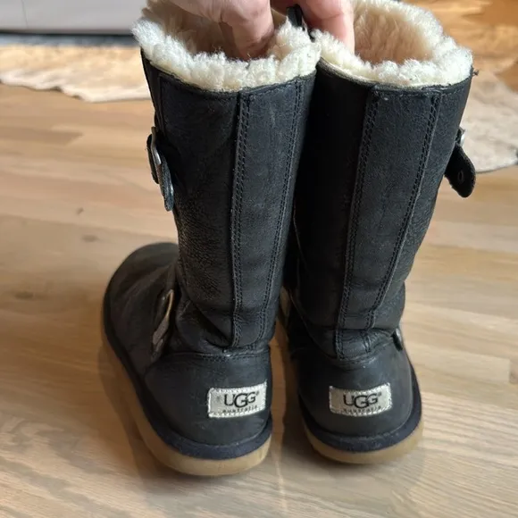 UGG Australia Black Fully Lined Kensington Moto Boots Size US 3