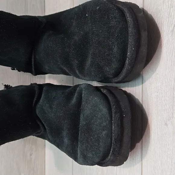 UGG Australia  Black Winter Rain Boots Mid-Calf Suede Side Zip Shoes Sz 9
