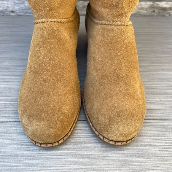 UGG Australia Cyrinda Boots
