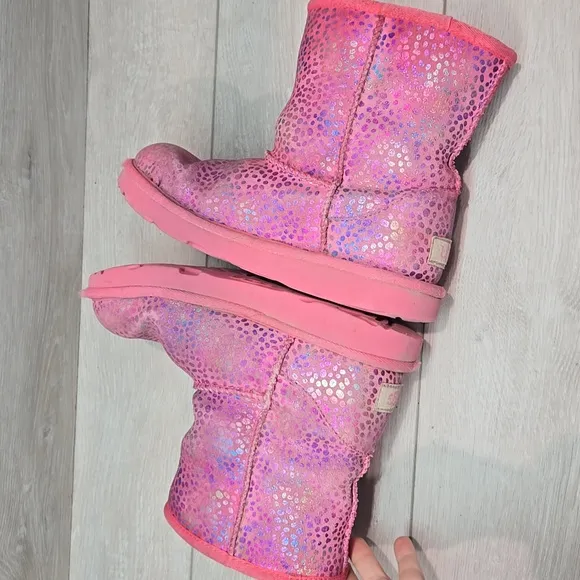 Ugg Australia Girls Pink Ankle Leather Sheepskin Boots Shoes Sz 3