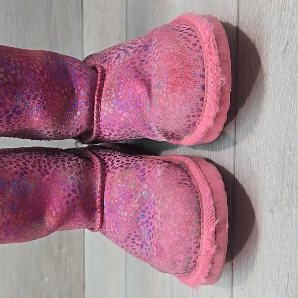 Ugg Australia Girls Pink Ankle Leather Sheepskin Boots Shoes Sz 3