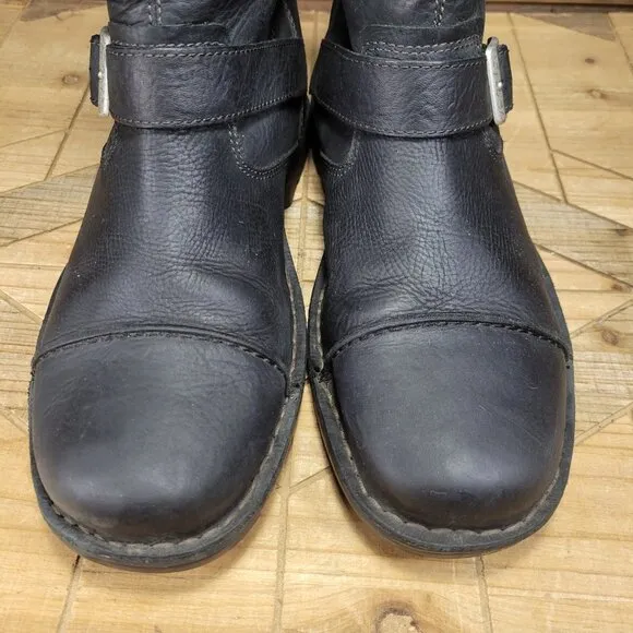 UGG Australia Rockville 2 Men Size 10.5 Shoes Black Buckle Motorcycle Boots 3040