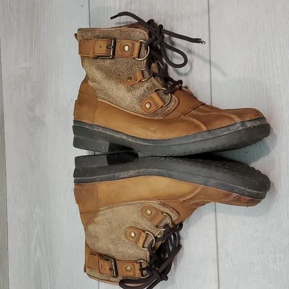 Ugg Australia Women Cecile Waterproof Ankle Boots shoes sz 7.5