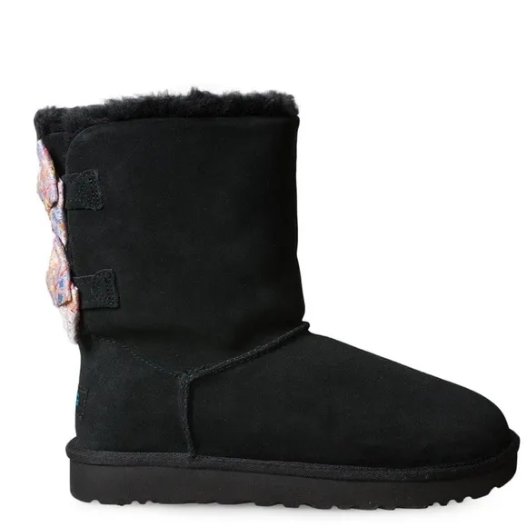 UGG | Bailey Bow Abstract Splatter Boots Black Size 7 NEW