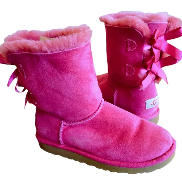 UGG Bailey Bow ll Water Resistant Genuine Shearlin