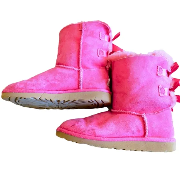 UGG Bailey Bow ll Water Resistant Genuine Shearlin